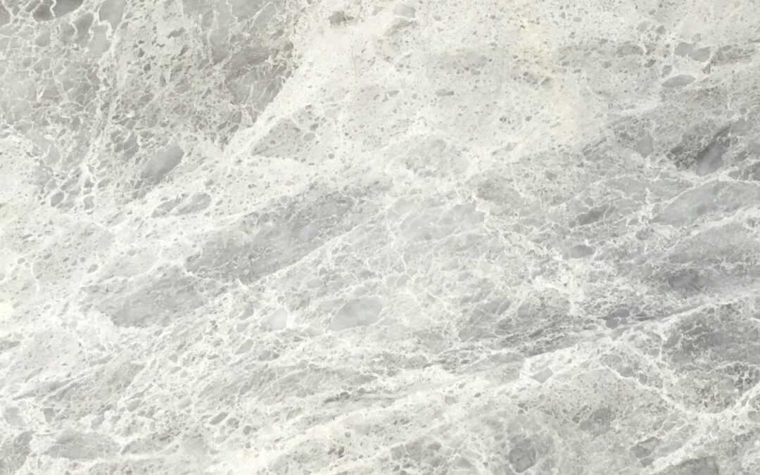 VERSILIA GREY